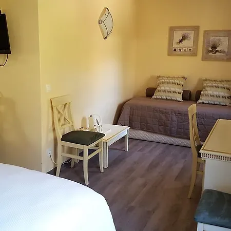 Du Colombier 3*